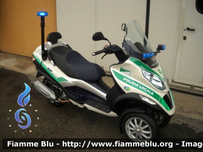 Piaggio Mp3 Hybrid
Polizia Locale 
Comune di Vimodrone (MI) 
Allestimento Bertazzoni
Parole chiave: Piaggio Mp3_Hybrid