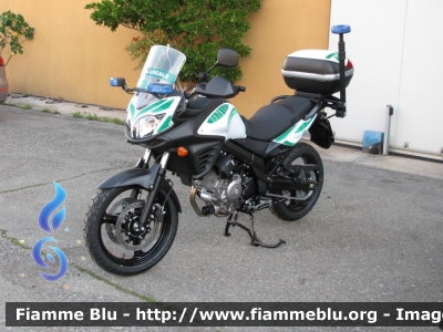 Suzuki V-Storm 650
Polizia Locale 
Comune di Casalpusterlengo (LO) 
Allestimento Bertazzoni 
Parole chiave: Suzuki V-Storm_650