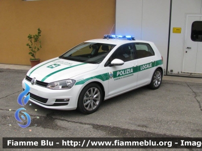 Volkswagen Golf VI serie
Polizia Locale
Casalmaggiore (CR)
Allestimento Bertazzoni
Parole chiave: Volkswagen Golf_VIserie