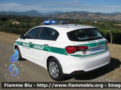 Fiat Tipo 5 Porte
Polizia Locale
Cornegliano Laudense (LO)
Allestimento Bertazzoni
Parole chiave: Fiat Tipo_5porte