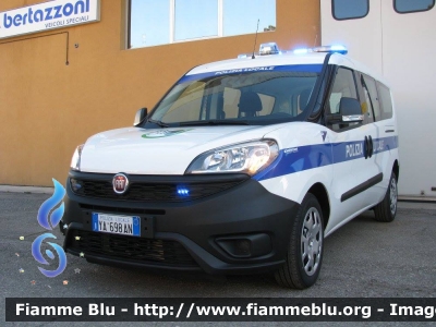 Fiat Doblò IV serie
Polizia Locale Jesi (AN)
Allestimento Bertazzoni Veicoli Speciali
POLIZIA LOCALE YA 698 AN
Parole chiave: Fiat Doblò_IVserie POLIZIALOCALEYA698AN