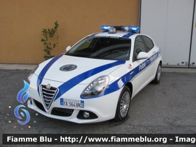 Alfa Romeo Giulietta
Polizia Municipale Unione Terre di Castelli (MO)
Allestimento Bertazzoni
POLIZIA LOCALE YA 564 AN
Parole chiave: Alfa-Romeo Giulietta POLIZIALOCALEYA564AN