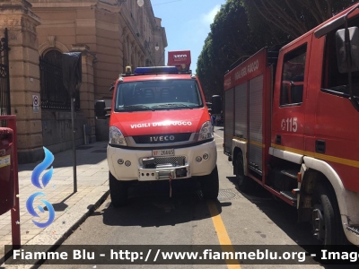 Iveco Daily 55S17 4x4 IV serie restyle
Vigili del Fuoco 
Comando Provinciale di Cagliari
Polisoccorso allestimento Iveco-Magirus
VF 26665
Parole chiave: Iveco Daily_55S17_4x4_IVserie_restyle VF26665