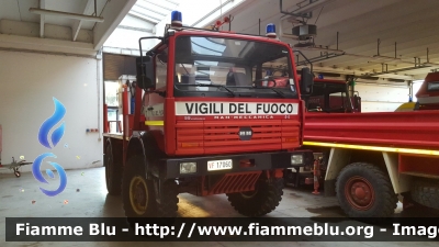 Man-Meccanica F99 4x4
Vigili del Fuoco
Comando Provinciale Venezia-Mestre
VF17060
Parole chiave: Man-Meccanica F99 4x4_VF17060