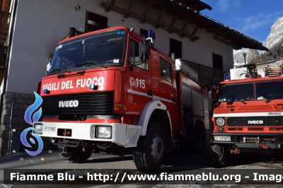 Iveco 190-26
Vigili del Fuoco
Comando Provinciale di Belluno
Distaccamento Volontario di Selva di Cadore (BL)
AutoPompaSerbatoio allestimento Baribbi
VF 16583
Parole chiave: Iveco 190 VF16583