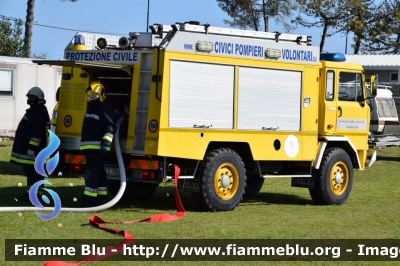 Iveco ACL 75
Protezione Civile Cavallino Treporti 
Civici Pompieri Volontari
Parole chiave: Iveco ACL_75