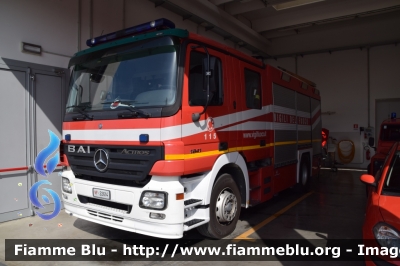 Mercedes-Benz Actros 1841 II serie
Vigili del Fuoco
Comando Provinciale di Venezia 
Distaccamento permanente di Jesolo 
AutoPompaSerbatoio allestimento BAI
VF 22614
Parole chiave: Mercedes-Benz Actros_1841_IIserie VF22614