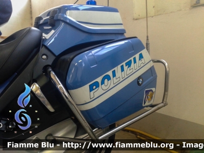 Bmw r850rt II serie
Polizia di Stato
Polizia Stradale
Con stemma celebrativo "70 Anni Polizia Stradale"
Parole chiave: Bmw r850rt_IIserie