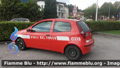 Fiat Punto III serie
Vigili del Fuoco
Comando Provinciale di Belluno
Distaccamento Permanente di Feltre (BL)
Automezzo proveniente da confisca
Parole chiave: Fiat Punto_IIIserie