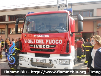 Iveco EuroCargo 180E32 III serie
Vigili del Fuoco
Comando Provinciale di Milano
Distaccamento Permanente di Sesto San Giovanni (MI)
AutoScala M39L da 39 metri allestimento Magirus
VF 27319
Parole chiave: Iveco EuroCargo_180E32_IIIserie VF27319