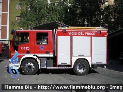 Iveco EuroCargo SuperCity 120E24 II serie
Vigili del Fuoco
Comando Provinciale di Piacenza
Distaccamento di Bobbio (PC)
AutoPompaSerbatoio allestimento Iveco-Magirus
VF 24526
Parole chiave: Iveco EuroCargo_SuperCity_120E24_IIserie VF24526