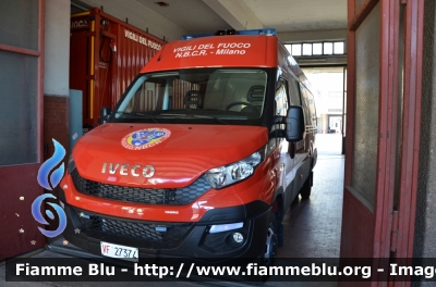 Iveco Daily VI serie
Vigili del Fuoco
Comando Provinciale di Milano
Nucleo N.B.C.R.
Allestimento Magirus
VF 27374
Parole chiave: Iveco Daily_VIserie VF27374 NBCR