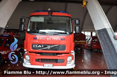 Volvo FL 280 III serie
Vigili del Fuoco
Comando provinciale di Como 
Allestimento Bai
VF26217
Parole chiave: Volvo FL_280 III_serie Vigili_del_Fuoco