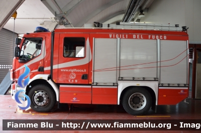 Volvo FL 280 III serie
Vigili del Fuoco
Comando provinciale di Como 
Allestimento Bai
VF26217
Parole chiave: Volvo FL_280 III_serie Vigili_del_Fuoco