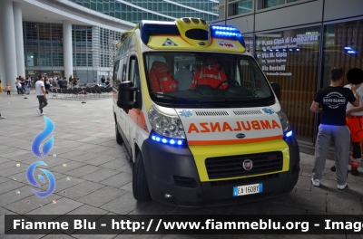 Fiat Ducato X250
CTS Ambulanze Milano
Milano 509
Allestita Aricar
Parole chiave: Fiat Ducato_X250 Ambulanza