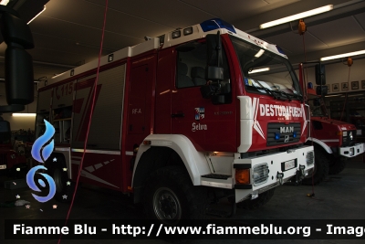 Man LE 280 B 4x4
Vigili del Fuoco
Unione Distrettuale di Bolzano
Corpo Volontario di Selva Gardena - Volkenstein (BZ)
VF 147 BZ
Parole chiave: Man LE_280_B_4x4 VF147BZ