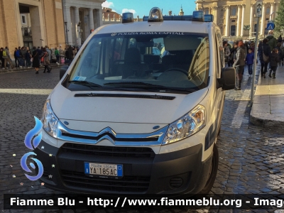 Citroen Jumpy III serie
Polizia Roma Capitale
POLIZIA LOCALE YA 185 AC
Parole chiave: Citroen Jumpy_IIIserie POLIZIALOCALEYA185AC