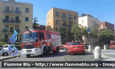 Volvo FL 290 IV serie
Vigili del Fuoco
Comando Provinciale di Roma
Distaccamento Cittadino Massimo Frosi (Prati-9A)
AutoPompaSerbatoio allestimento Bai
VF 27280
-CROLLO PALAZZO VIA DELLA FARNESINA PONTE MILVIO ROMA-
Parole chiave: Volvo FL_290_IV_serie VF27280