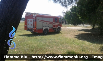 Volvo FL 290 IV serie
Vigili del Fuoco
Comando Provinciale di Roma
Distaccamento Cittadino di Prati (RM)
AutoPompaSerbatoio allestimento Bai
VF 27280
Parole chiave: Volvo FL_290_IVserie VF27280