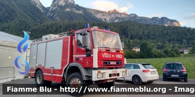 Iveco EuroCargo 135E23 4x4 I serie
Vigili del Fuoco
Distretto della Val Di Sole
Corpo Volontario di Dimaro (TN)
Allestito Fulmix
VF E63 TN
Parole chiave: Iveco Eurocargo_135E23 VFE63TN