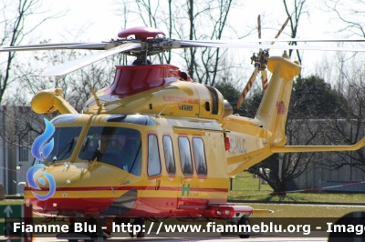 Agusta Westland AW 139
118 Elisoccorso Milano
in attesa H. Humanitas
EC-KLC
Parole chiave: Agusta Westland AW139