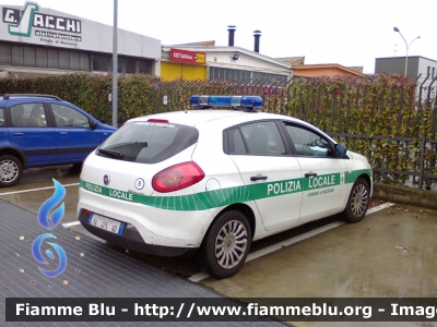 Fiat Bravo
Polizia Locale Rozzano (milano)
Auto  8
POLIZIA LOCALE YA475AD
Parole chiave: Fiat_Bravo Polizia_Locale Rozzano