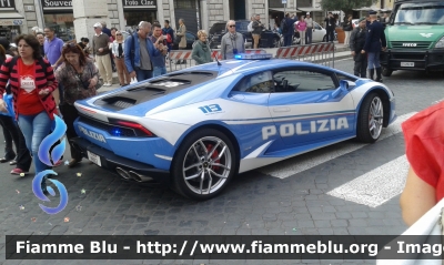 Lamborghini Huracan LP 610-4
Polizia Di Stato
Polizia Stradale
Allestimento Lamborghini
Decorazione Grafica Artlantis
POLIZIA H8862
Parole chiave: Lamborghini Huracan_LP610-4 POLIZIAH8862