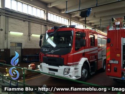 Volvo FL 290 IV serie
Vigili del Fuoco
Comando Provinciale di Milano
AutoPompaSerbatoio
Allestimento BAI
VF 27281 VF 27283
Parole chiave: Volvo FL_290_IVserie VF27283 VF27281