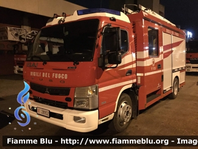 Mitsubishi Fuso Canter III serie
Vigili del Fuoco
Comando Provinciale di Bologna
Allestimento Bai
Prototipo Mini APS centri storici
VF 28952
Parole chiave: Mitsubishi Fuso_Canter_IIIserie VF28952