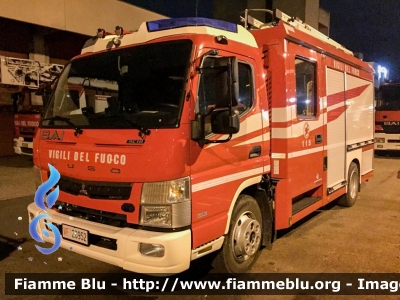 Mitsubishi Fuso Canter III serie
Vigili del Fuoco
Comando Provinciale di Bologna
Allestimento Bai
Prototipo Mini APS centri storici
VF 28952
Parole chiave: Mitsubishi-Fuso Canter_IIIserie VF28952