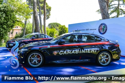 Alfa Romeo Nuova Giulia Quadrifoglio
Carabinieri
Nucleo Operativo e RadioMobile
Parole chiave: Alfa-Romeo Nuova_Giulia_Quadrifoglio