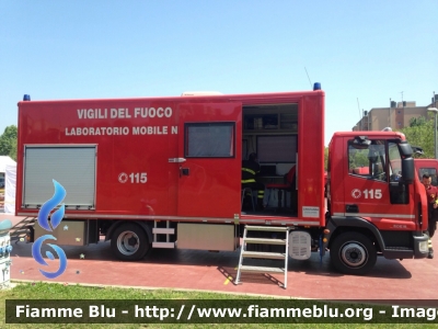 Iveco EuroCargo 60E16 II serie
Vigili del Fuoco
Comando Provinciale di Pavia
Laboratorio Mobile Rilevamento Nucleare e Radiologico
Nucleo NBCR
VF 25373
Parole chiave: Iveco EuroCargo_60E16_IIserie VF25373