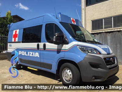 Fiat Ducato X290
Polizia di Stato
Servizio Sanitario
Nuova Livrea
Allestita Boneschi
Decorazione Grafica Artlantis
Parole chiave: Fiat Ducato_X290 Ambulanza