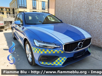 Volvo V60 II serie
Polizia di Stato
Polizia Stradale in servizio sulla rete autostradale di Autovie Venete
allestito Focaccia
decorazione grafica Artlantis 
Parole chiave: Volvo V60_IIserie