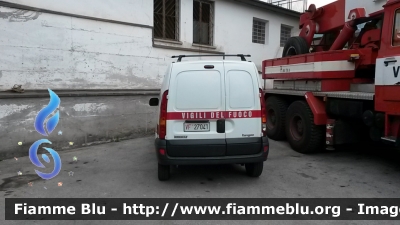 Renault Kangoo I serie
Vigili del Fuoco
Comando Provinciale di Belluno
VF27041
Parole chiave: Renault Kangoo_Iserie VF27041