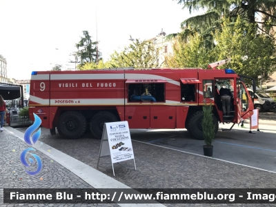 Man Bai Poseidon X6
Vigili del Fuoco
AIS Distaccamento Aeroporto "Canova" Treviso
VF21756
Parole chiave: Man Bai_Poseidon_X6 VF21756