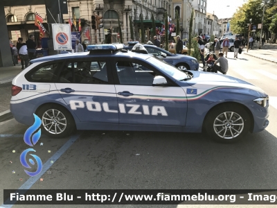 Bmw 318 Touring F31 II restyle
Polizia di Stato
Polizia Stradale
Allestimento Marazzi
Decorazione grafica Artlantis
POLIZIA M2445
Parole chiave: Bmw 318_Touring_F31_IIrestyle POLIZIAM2445