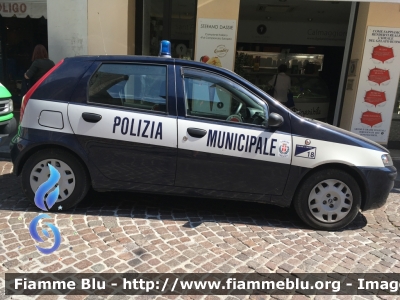 Fiat Punto II serie
Polizia Locale
Treviso
POLIZIA LOCALE YA556AL
Parole chiave: Fiat Punto_IIserie PoliziaLocaleYA556AL