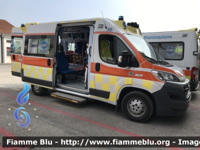 Fiat Ducato X290
Cooperativa sociale Castel Monte Onlus
Ambulanza convenzionata
SUEM 118 Treviso Emergenza
"028"
Allestimento Nepi
Parole chiave: Fiat Ducato_X290 Ambulanza