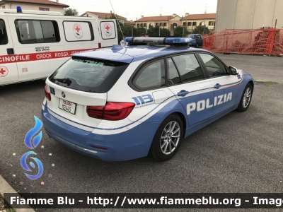 Bmw 318 Touring F31 II restyle
Polizia di Stato
Polizia Stradale
Allestimento Marazzi
Decorazione grafica Artlantis
POLIZIA M2445
Parole chiave: Bmw 318_Touring_F31_IIrestyle POLIZIAM2445