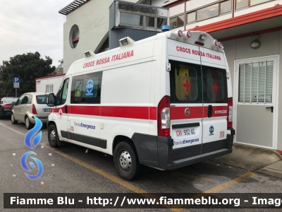 Fiat Ducato X250
Croce Rossa Italiana
Sede di Mogliano Veneto (TV)
CRI 932 AC
Ambulanza convenzionata SUEM 118
"175"
Allestimento Mobitecno
Parole chiave: Fiat Ducato_X250 Ambulanza CRI932AC