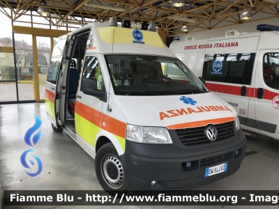 Volkswagen Transporter T5
Cooperativa sociale Castel Monte Onlus
Ambulanza convenzionata
SUEM 118 Treviso Emergenza
"014"
Allestimento Nepi
Parole chiave: Volkswagen Transporter_T5 Ambulanza