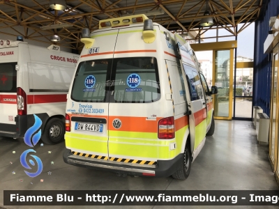 Volkswagen Transporter T5
Cooperativa sociale Castel Monte Onlus
Ambulanza convenzionata
SUEM 118 Treviso Emergenza
"014"
Allestimento Nepi
Parole chiave: Volkswagen Transporter_T5 Ambulanza