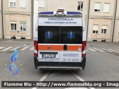 Fiat Ducato X290
Croce Gialla Spinea - O.N.L.U.S. (VE)
Allestimento Ambitalia
Parole chiave: Fiat Ducato_X290 Ambulanza