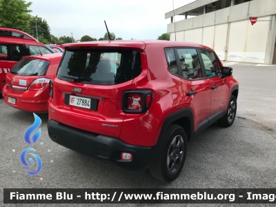 Jeep Renegade
Vigili del Fuoco
Comando Provinciale di Treviso
VF 27884
Aggiunta di lampeggianti supplementari sugli specchietti.
Parole chiave: Jeep Renegade VF27884