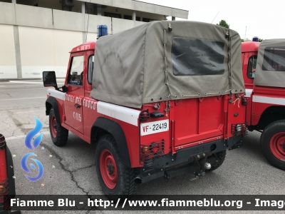 Land Rover Defender 90
Vigili del Fuoco
Comando Provinciale di Treviso
VF 22419
Parole chiave: Land-Rover Defender_90 VF22419