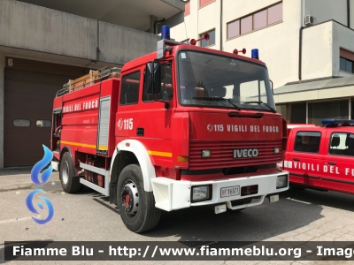 Iveco 190-26
Vigili del Fuoco
Comando Provinciale di Treviso
AutoBottePompa allestimento Baribbi
VF 16571
Parole chiave: Iveco 190-26 VF16571