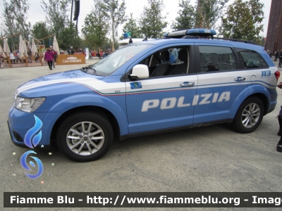 Fiat Freemont
Polizia di Stato
Polizia Stradale
Allestito Nuova Carrozzeria Torinese
Decorazione Grafica Artlantis
POLIZIA M0209
Parole chiave: Fiat Freemont