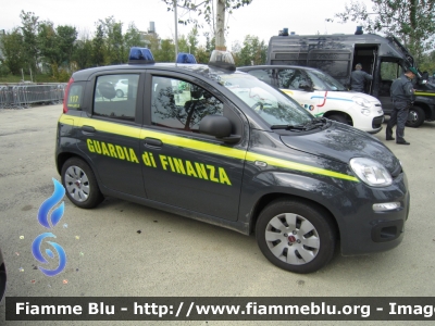 Fiat Nuova Panda II serie
Guardia di Finanza
Allestita NCT Nuova Carrozzeria Torinese
Decorazione Grafica Artlantis
GdiF 773BJ
Parole chiave: Fiat Nuova_Panda_IIserie