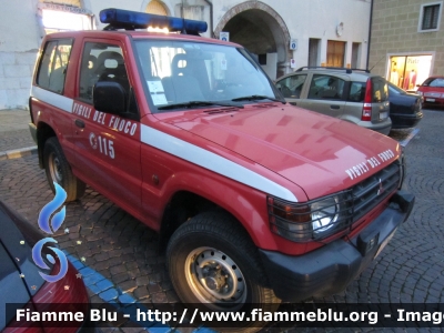 Mitsubishi Pajero Swb II serie
Vigili del Fuoco
Comando Provinciale di Treviso
VF 20479
Parole chiave: Mitsubishi Pajero_Swb_IIserie VF20479